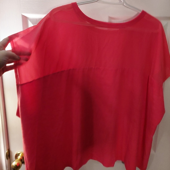 Old Navy Active Top - Picture 4 of 5